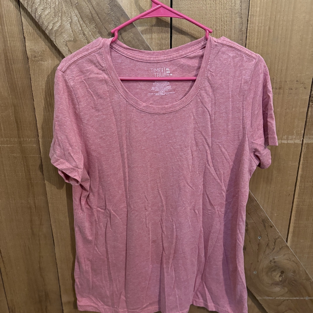 Time and Tru Short Sleeve Pink Tee